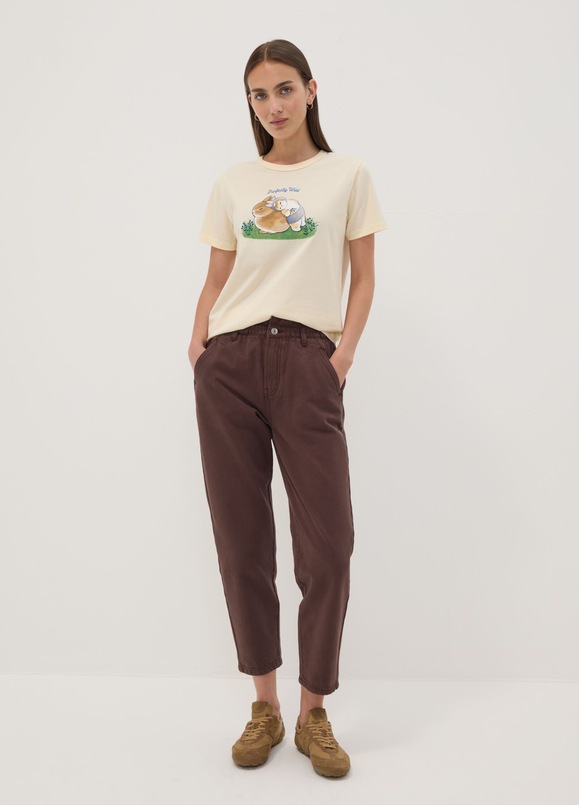 Beiges Regular-Fit-T-Shirt aus reiner Baumwolle mit s&uuml;&szlig;em Tier-Print