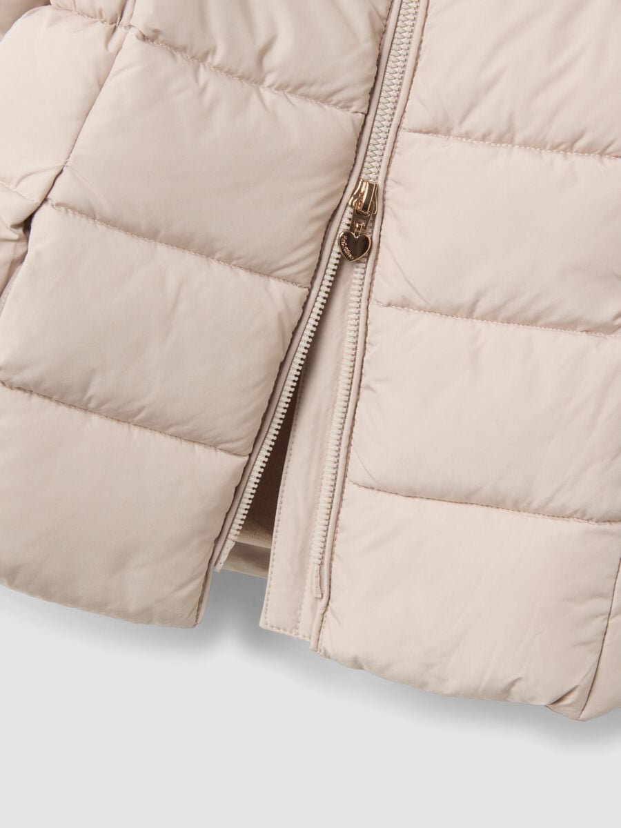 Taupe padded hooded jacket with contrast trim_3