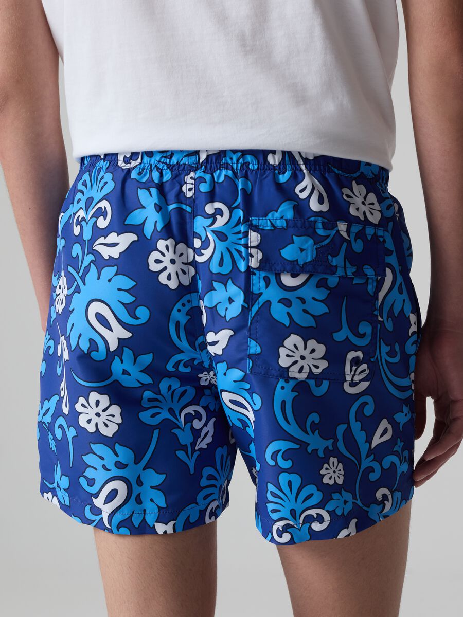 Bermuda swim shorts with floral print_2