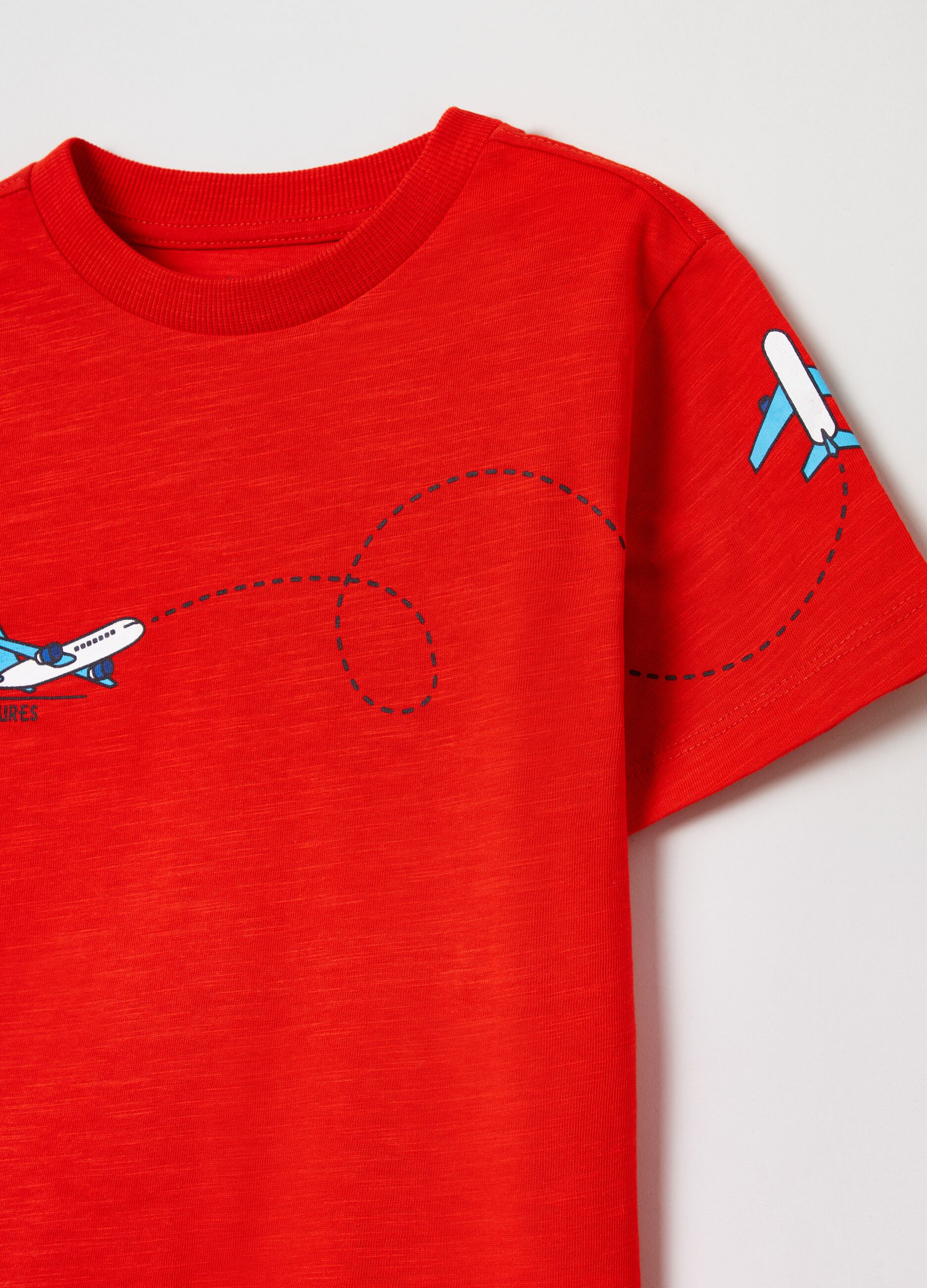 Camiseta de algodón con estampado avión