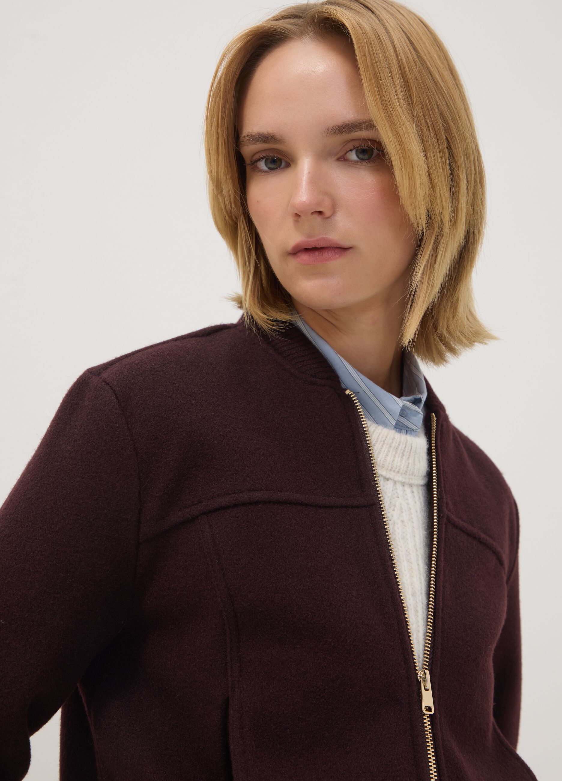 Burgundy purple regular-fit jacket with zip
