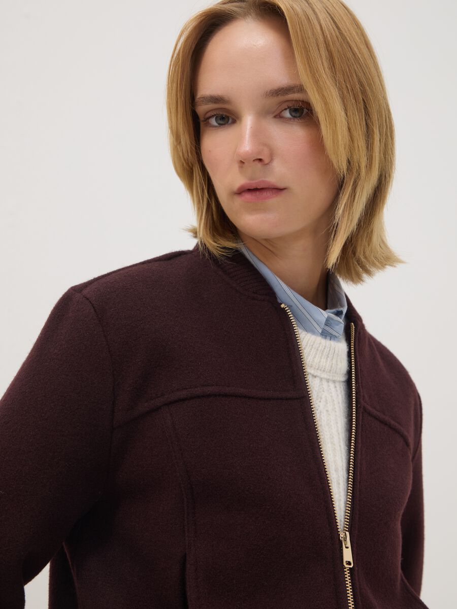 Burgundy purple regular-fit jacket with zip_2