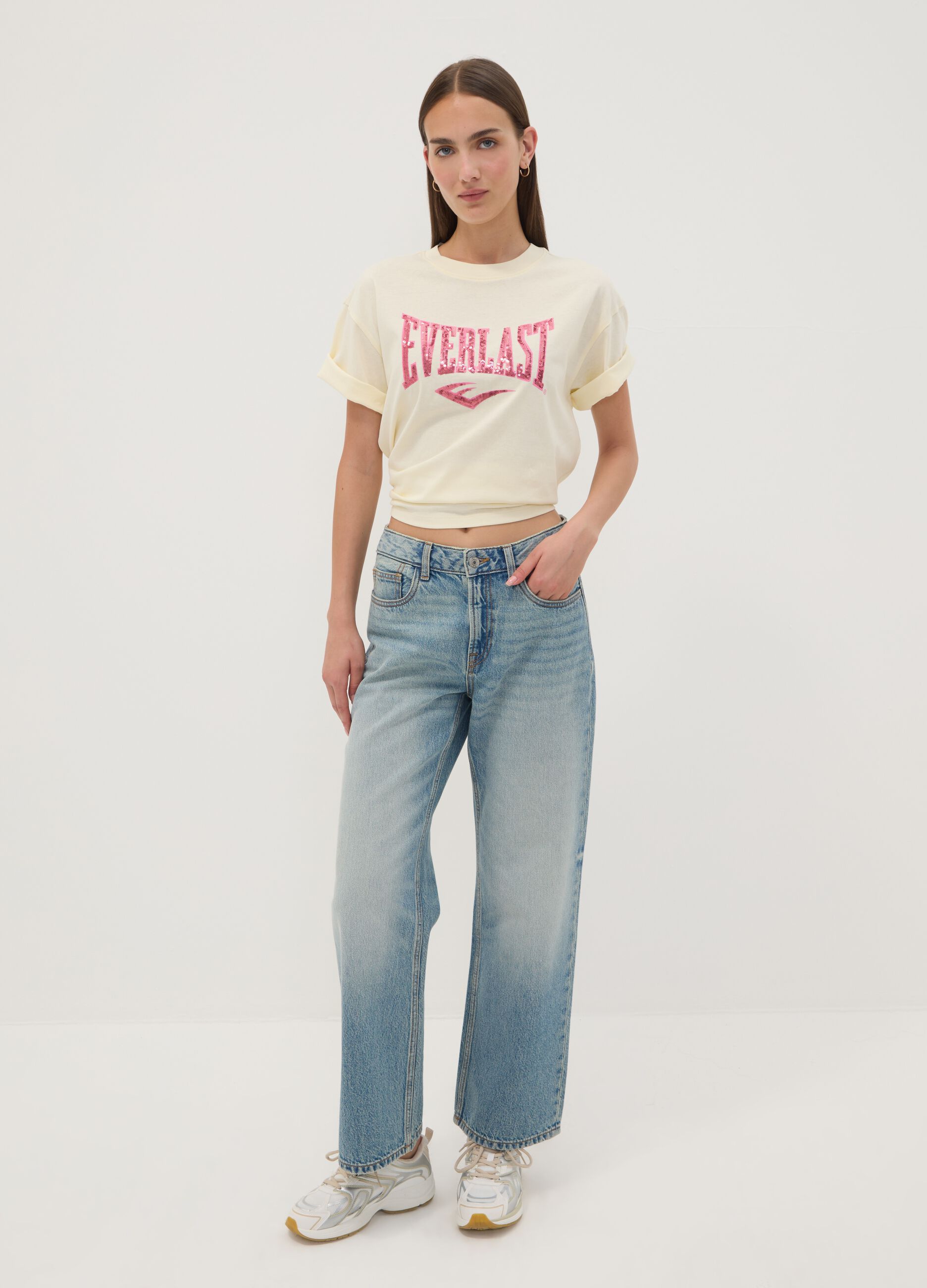 White pure cotton T-shirt with front print, regular fit