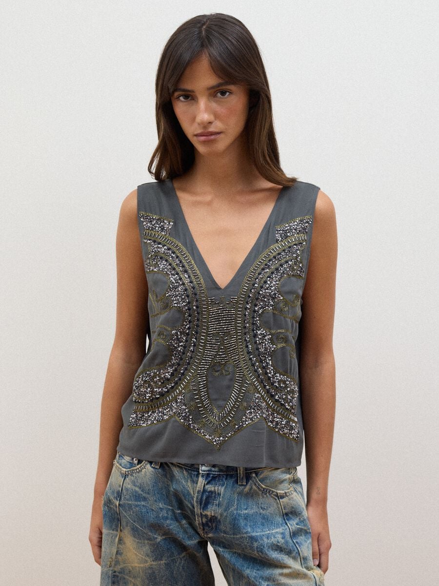 Grey embroidered V-neck top_1