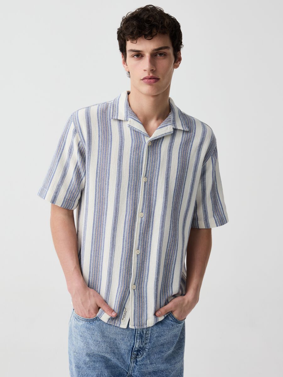Striped gauze shirt with short sleeves_0