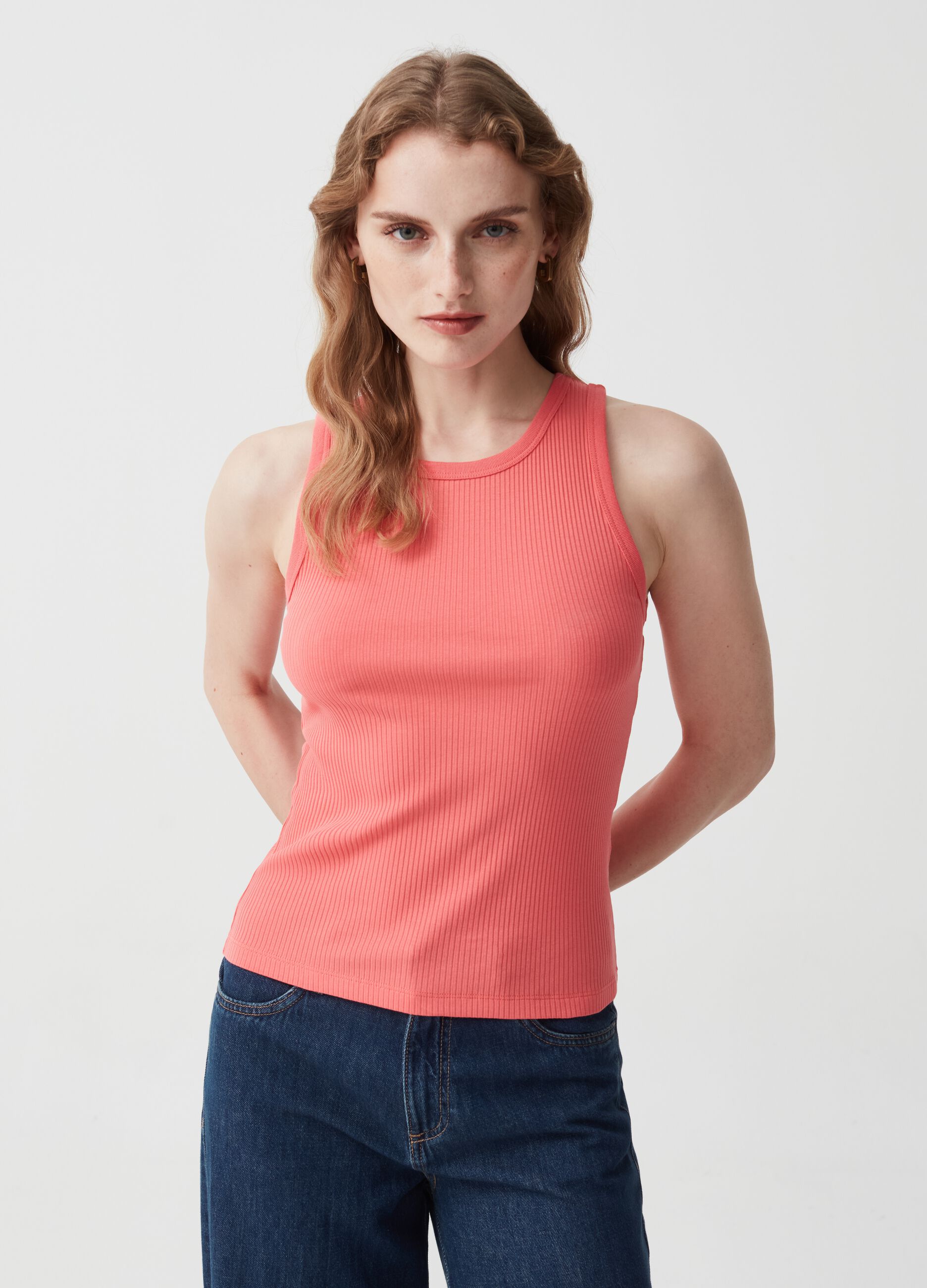 Essential tank top with narrow ribbing