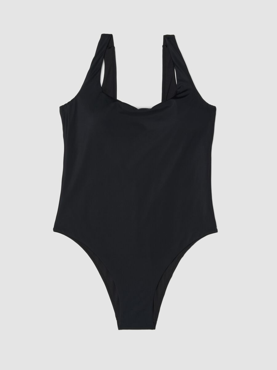 Schwarzer, elastischer Badeanzug mit Polstern_4