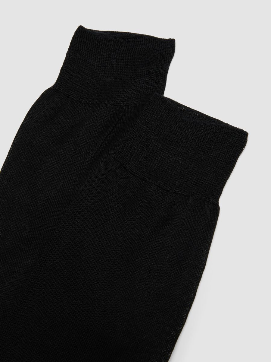 Kurze schwarze Socken aus reiner Baumwolle_2