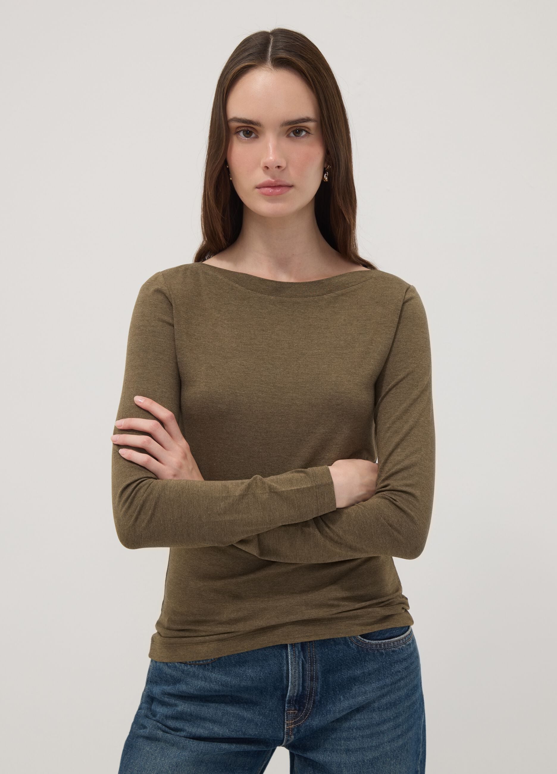 Gr&uuml;nes Slim-Fit-T-Shirt aus elastischer Viskose