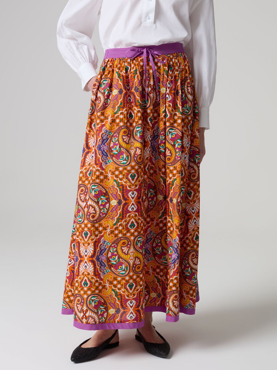 Long dress with paisley print_1