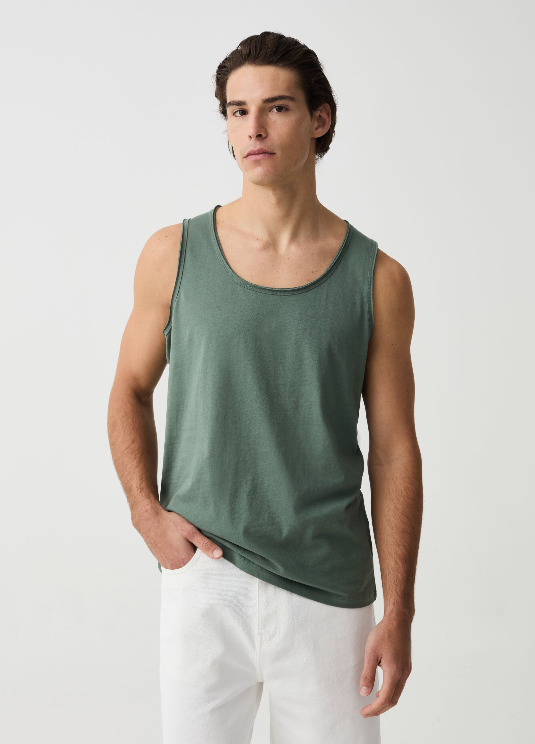 Cotton tank top with raw edges