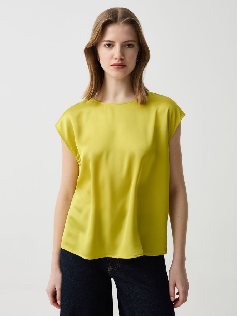 Satin blouse with short sleeves_0