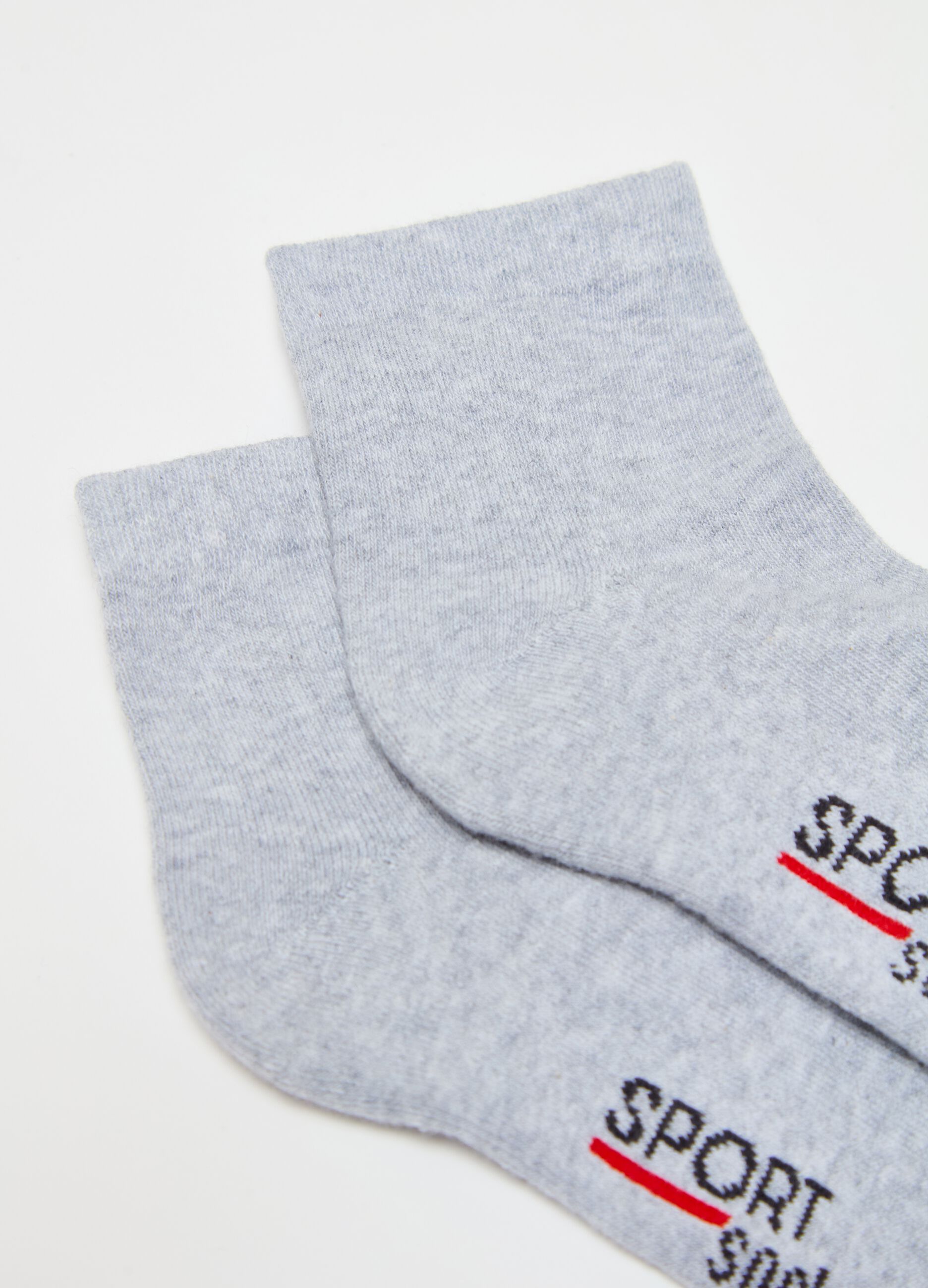 Three-pair pack short stretch fitness socks