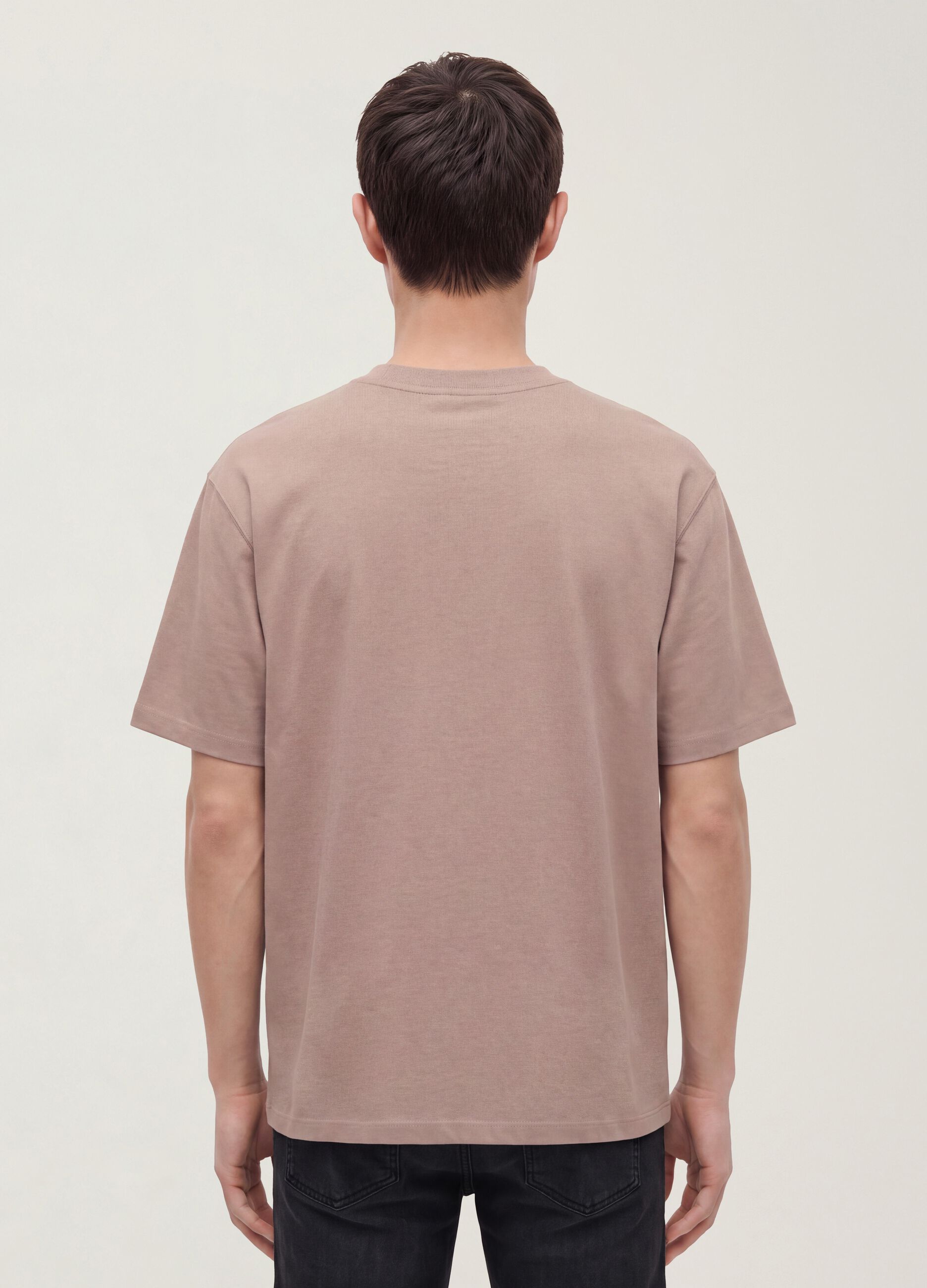 T-shirt rosa em algod&atilde;o puro com decote redondo, corte relaxed