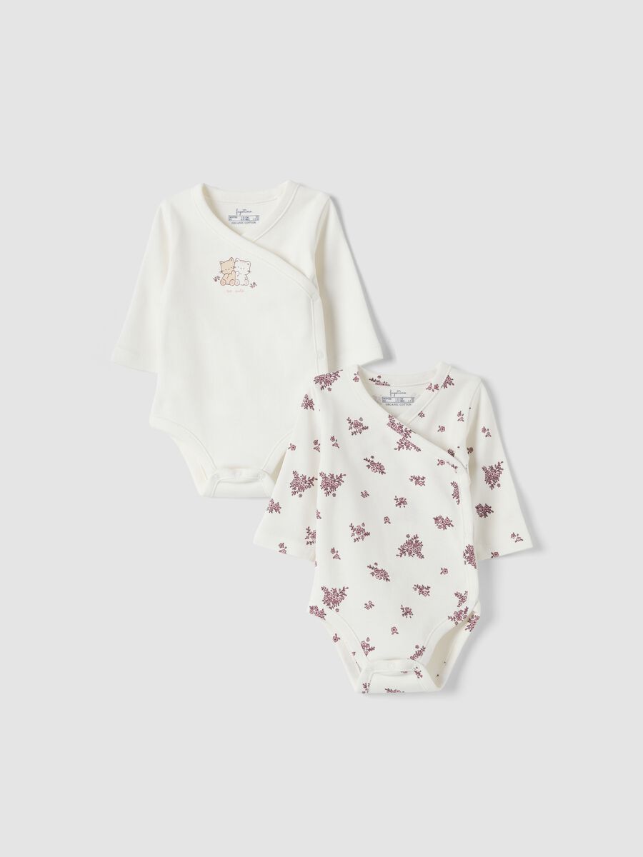 2-pack white organic cotton bodysuits with print_0