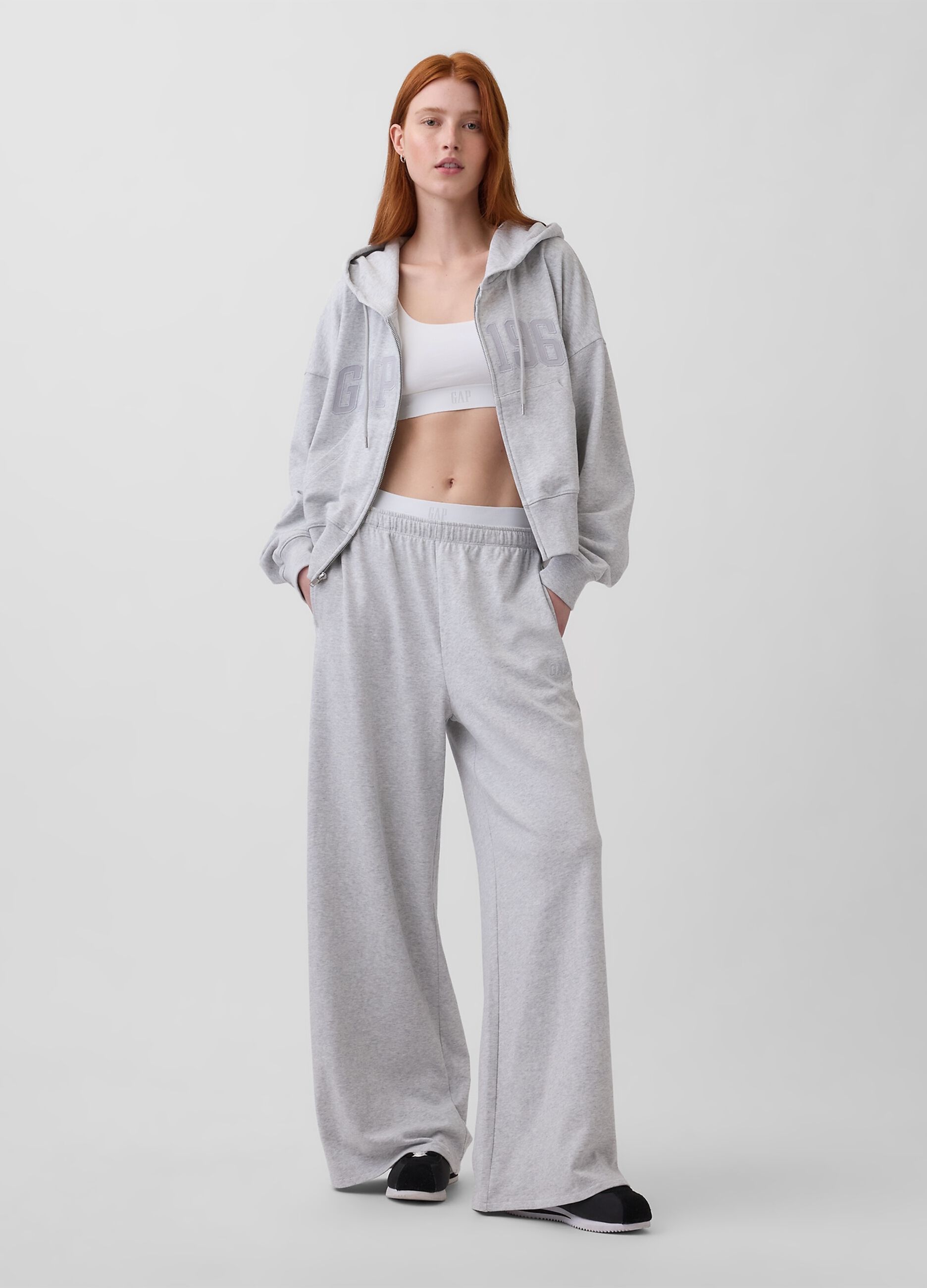 Grauer Regular-Fit-Hoodie aus Baumwollmischung mit Rei&szlig;verschluss