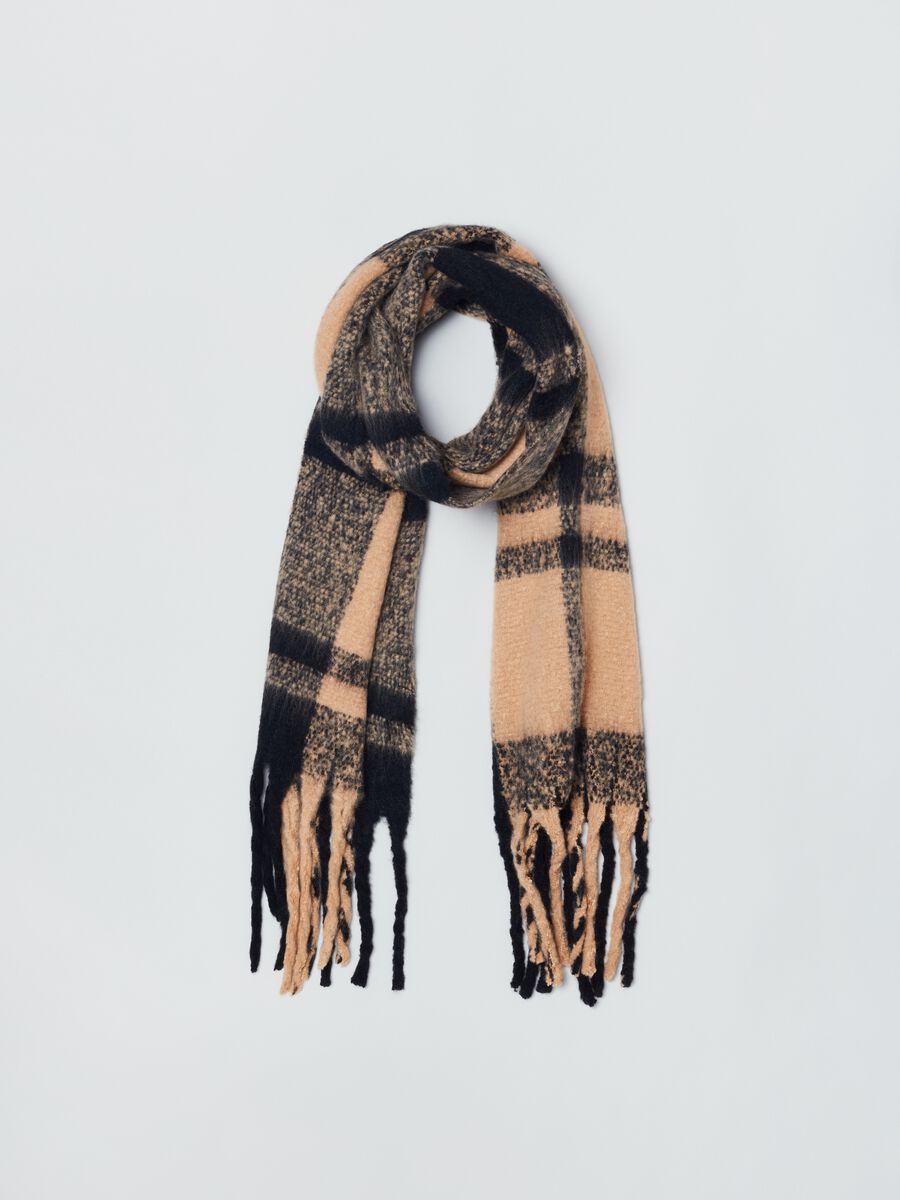 Chequered print scarf with fringe_0