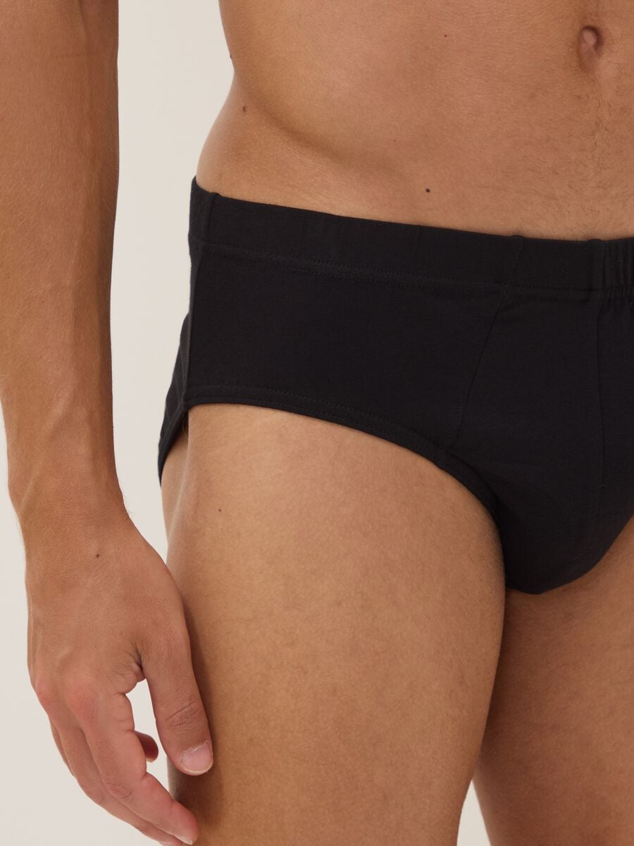 Schwarzer Slip aus Bio-Baumwolle_3