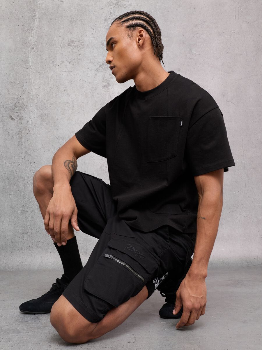 Black Cargo Shorts_3