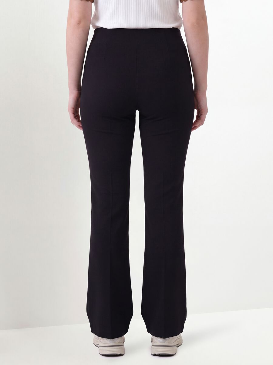 Black flare-fit trousers in stretch viscose_3