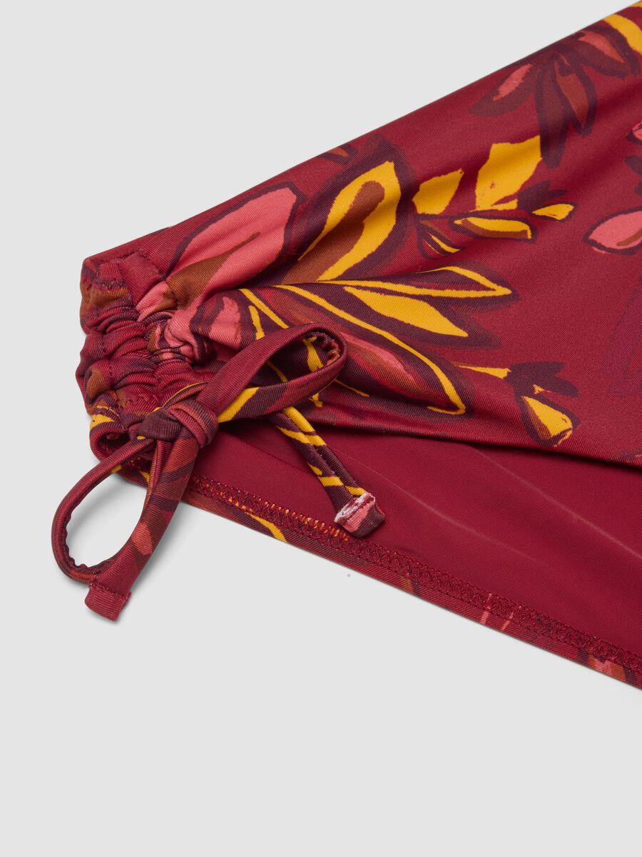 Mehrfarbige Stretch-Badehose mit Blumenprint_5