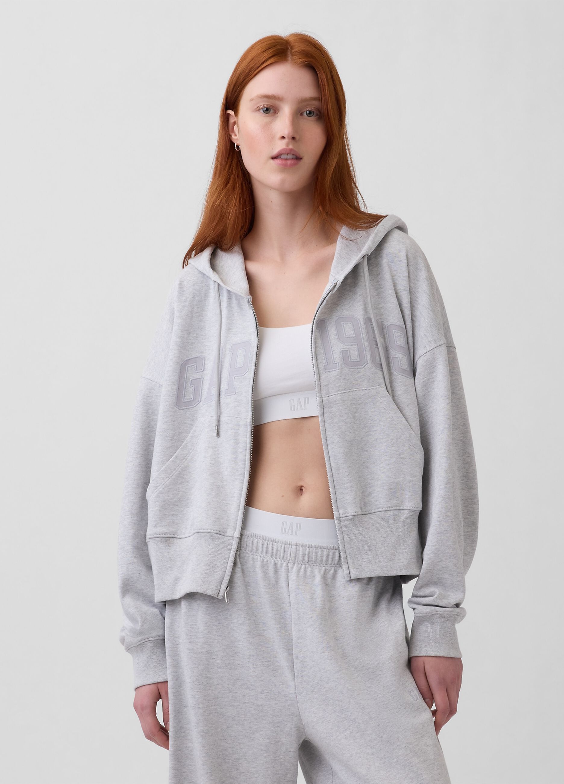 Sweat &agrave; capuche gris coupe classique en m&eacute;lange de coton avec zip
