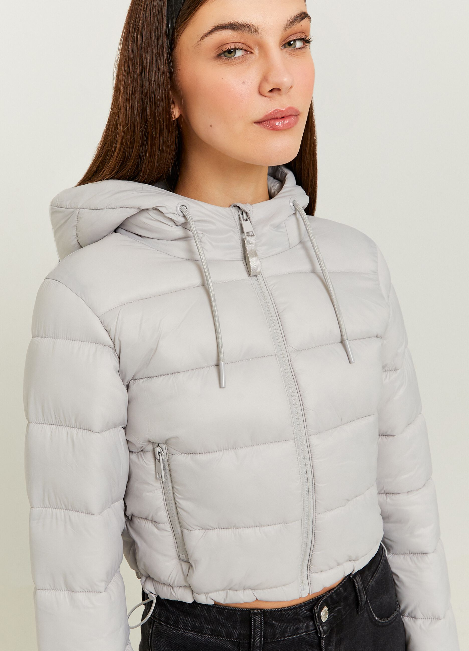Quilted cropped down jacket with hood