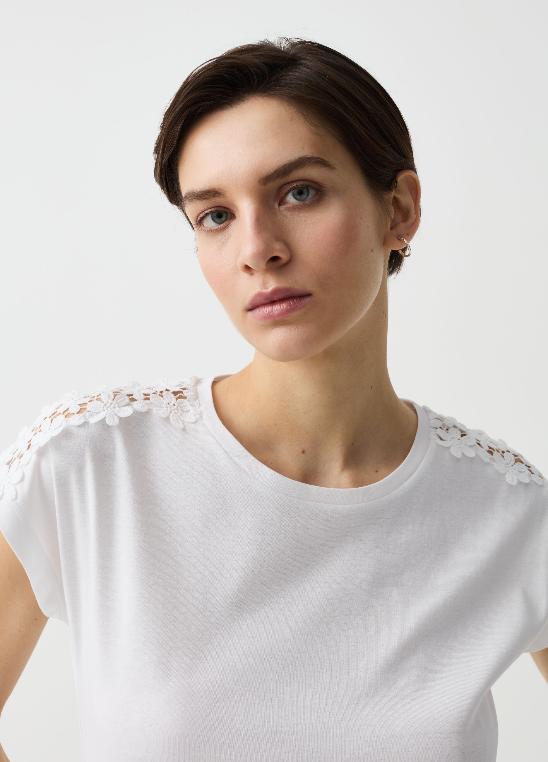 T-shirt with floral lace application