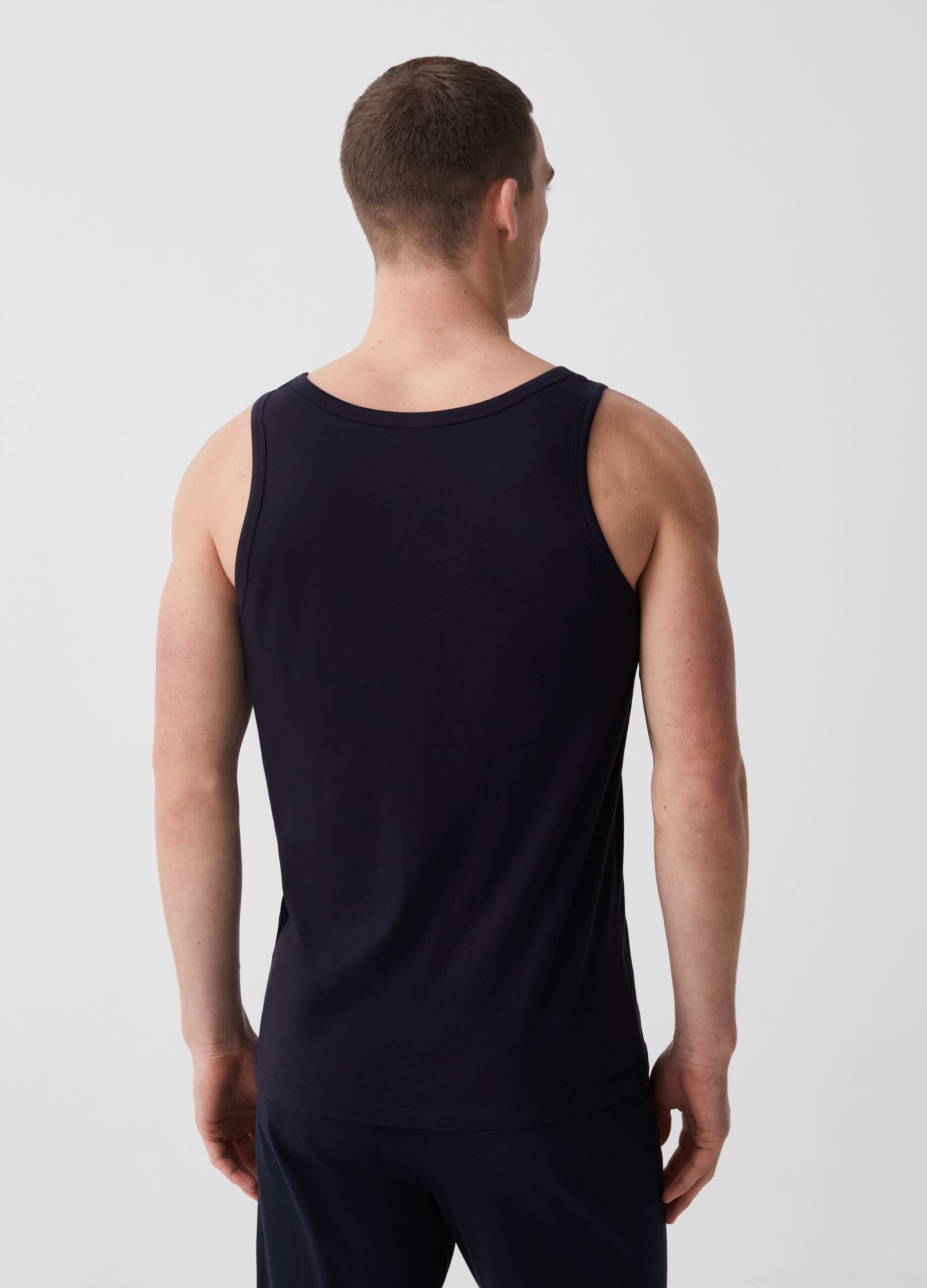 Racer back top with round neck