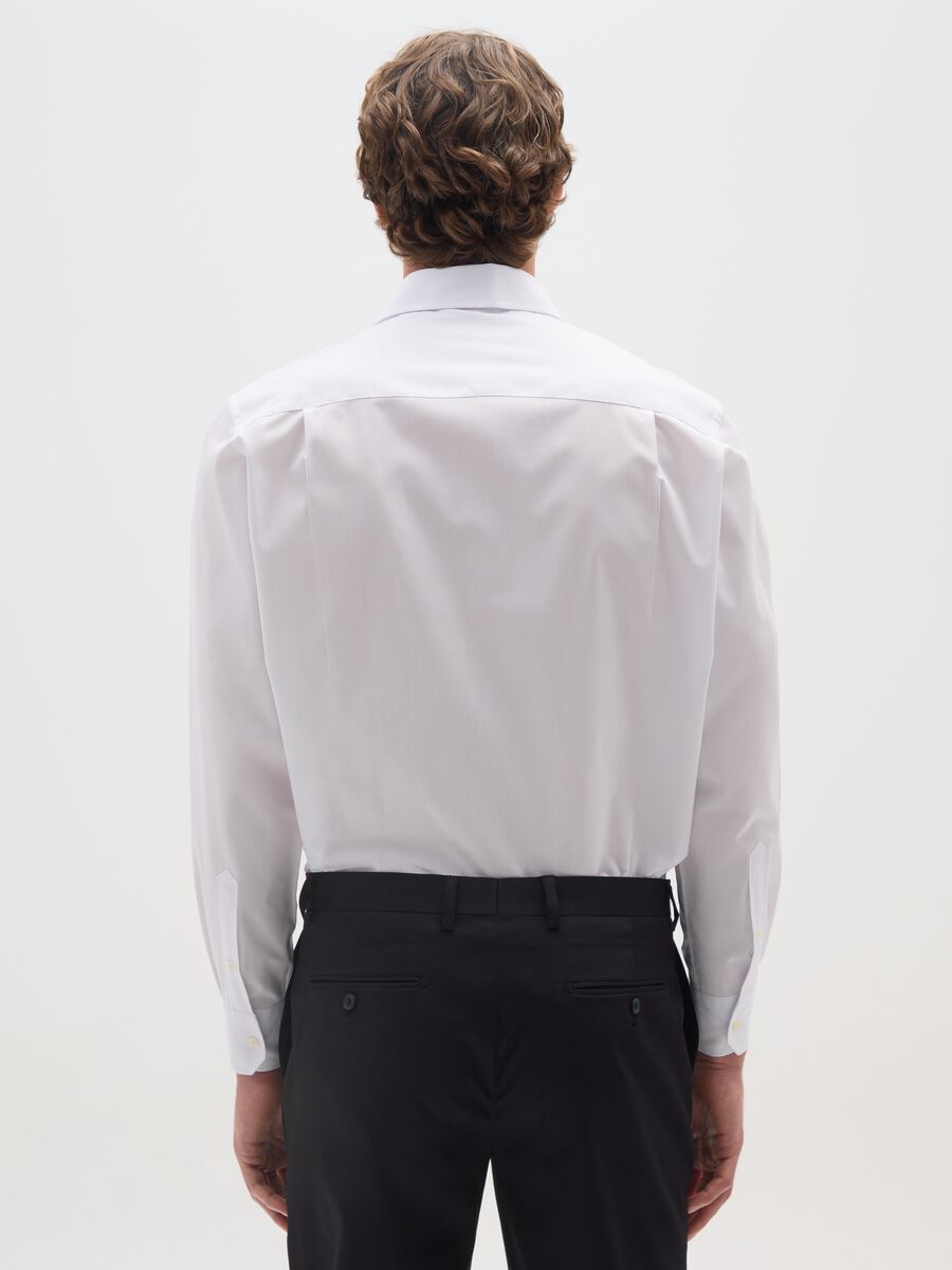 White Regular Fit Easy Iron Shirt_2