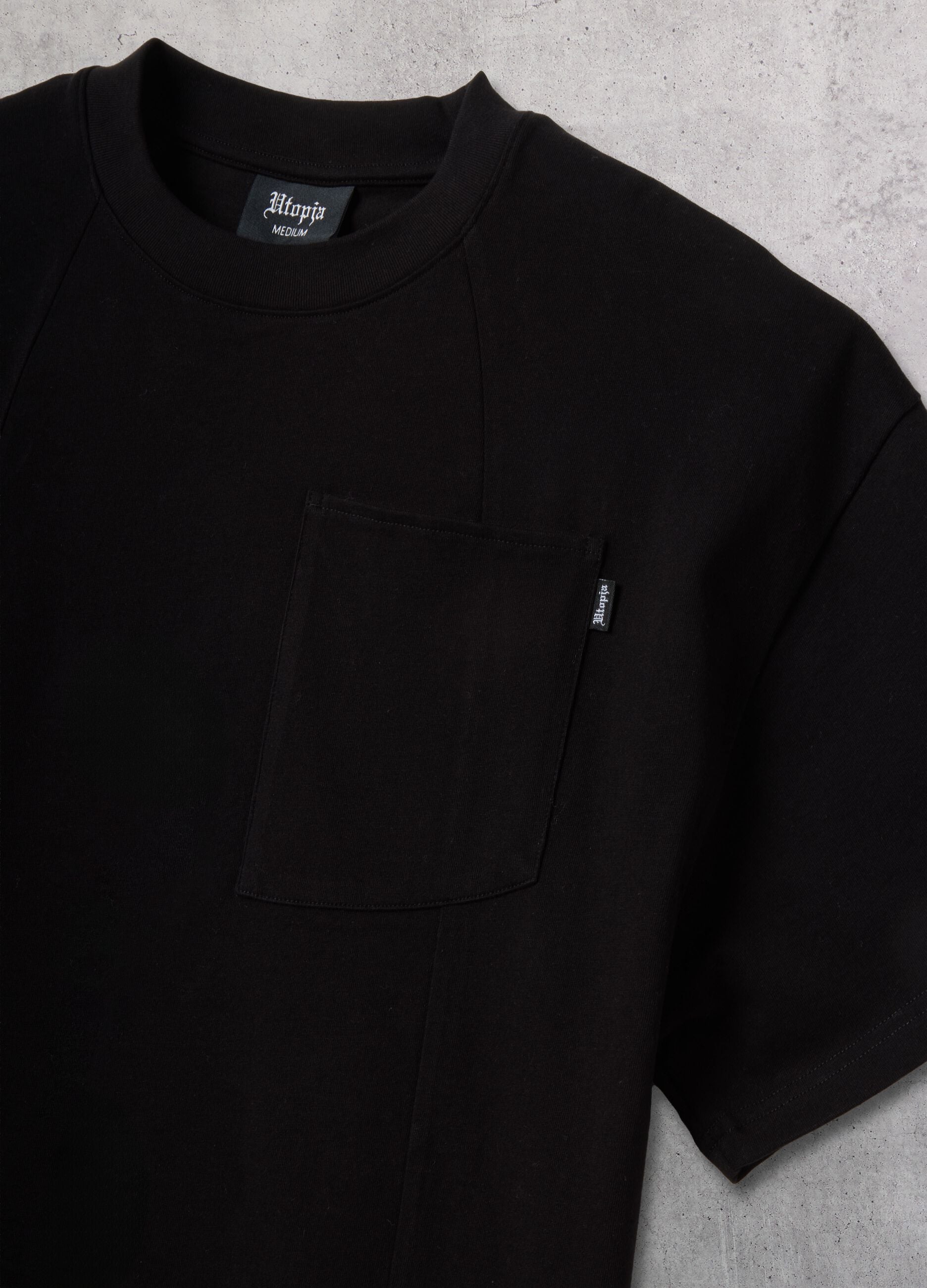 Graphic Pocket T-shirt Black