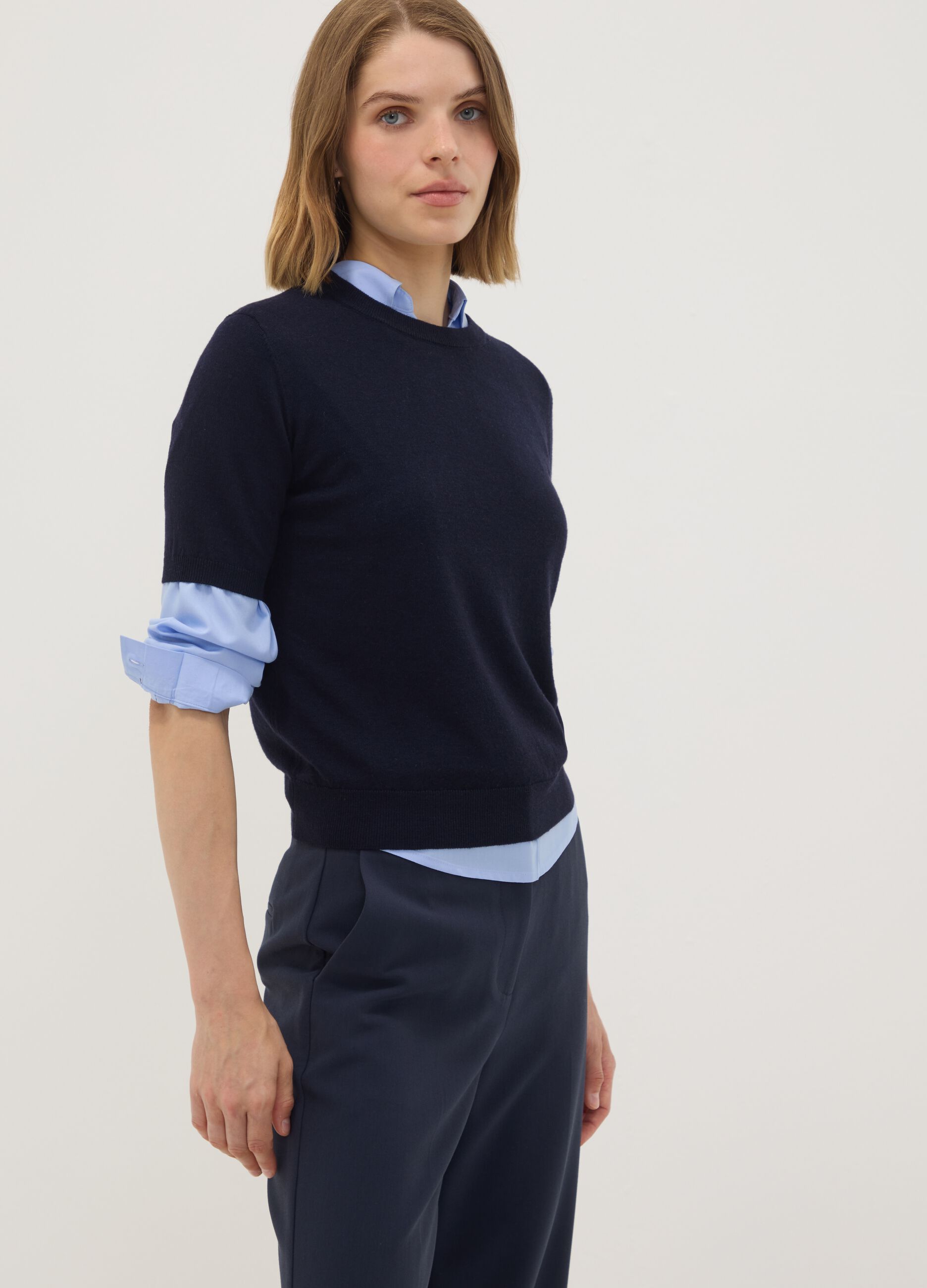 Navy wool-blend crew-neck short-sleeve jumper, regular fit