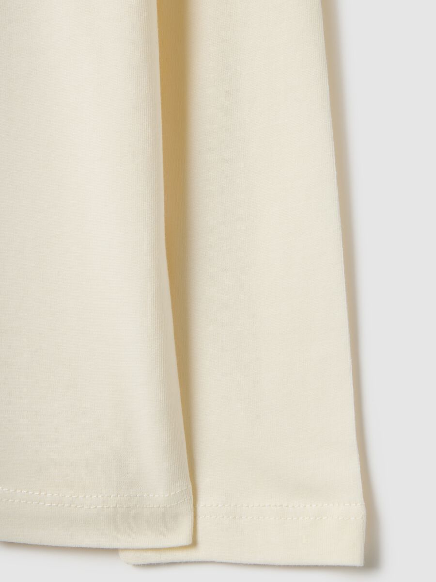 Beige pure cotton T-shirt regular fit with print for girls_3