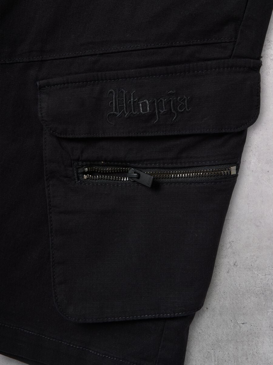 Black Cargo Shorts_6