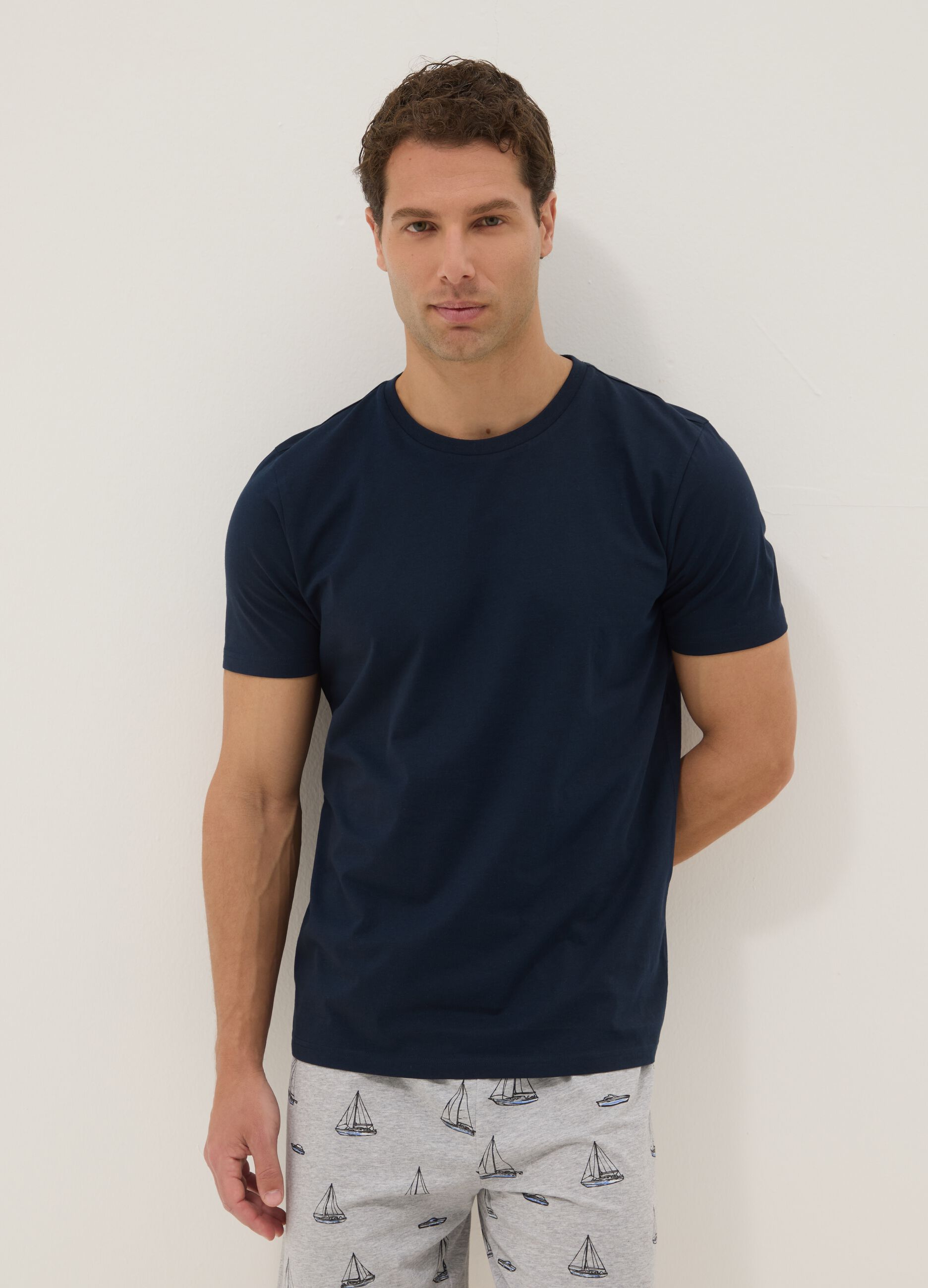Multifarbene Pyjamas aus reiner Bio-Baumwolle im Regular Fit mit Prints