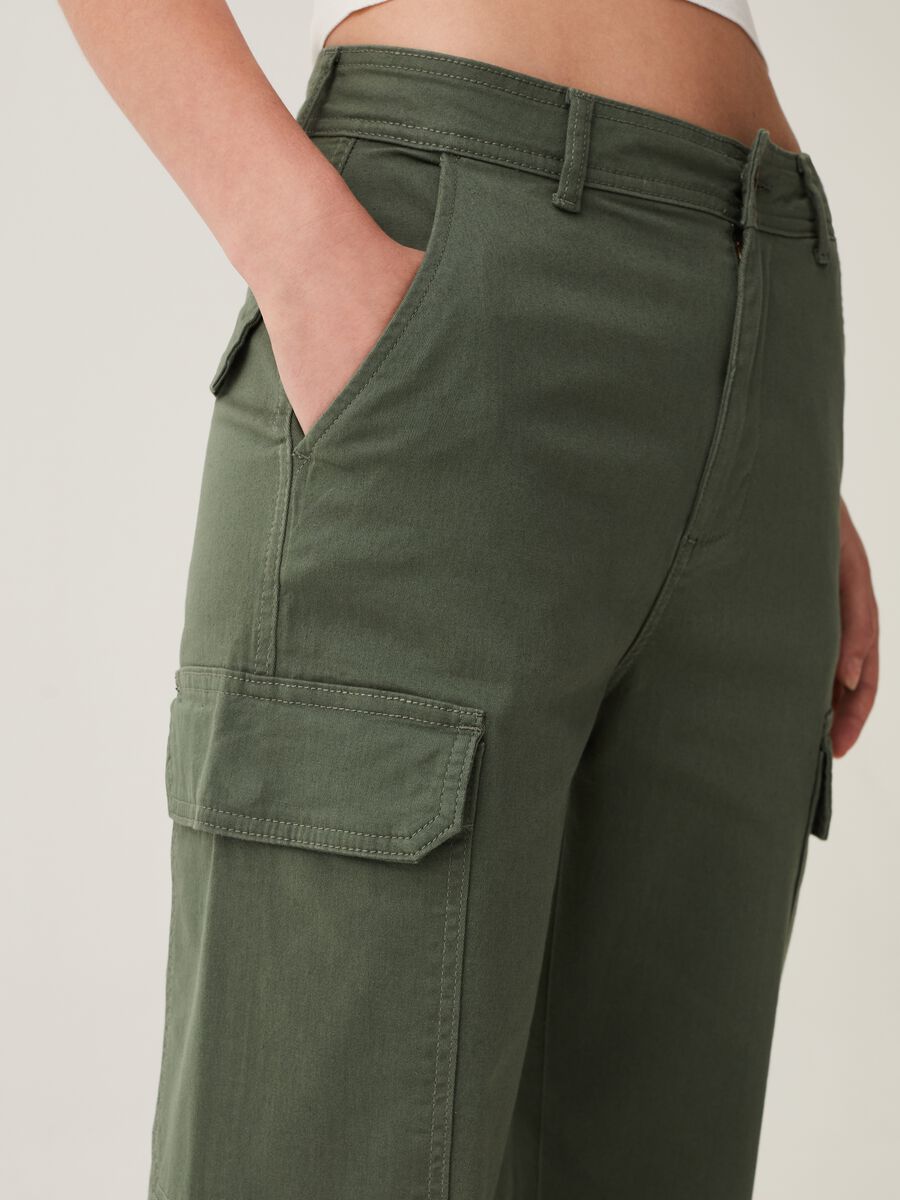 Cargo trousers in cotton twill_3