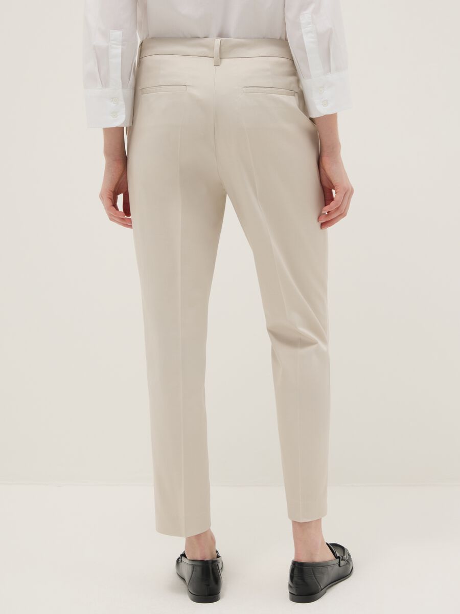 Beige stretch cotton satin trousers regular fit_3