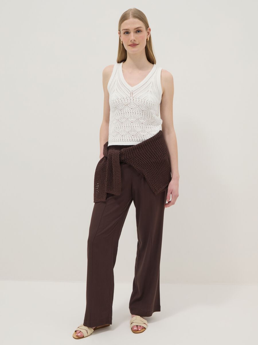 Wei&szlig;es Regular-Fit Tanktop aus reiner Baumwolle mit Lochstrickmuster_1