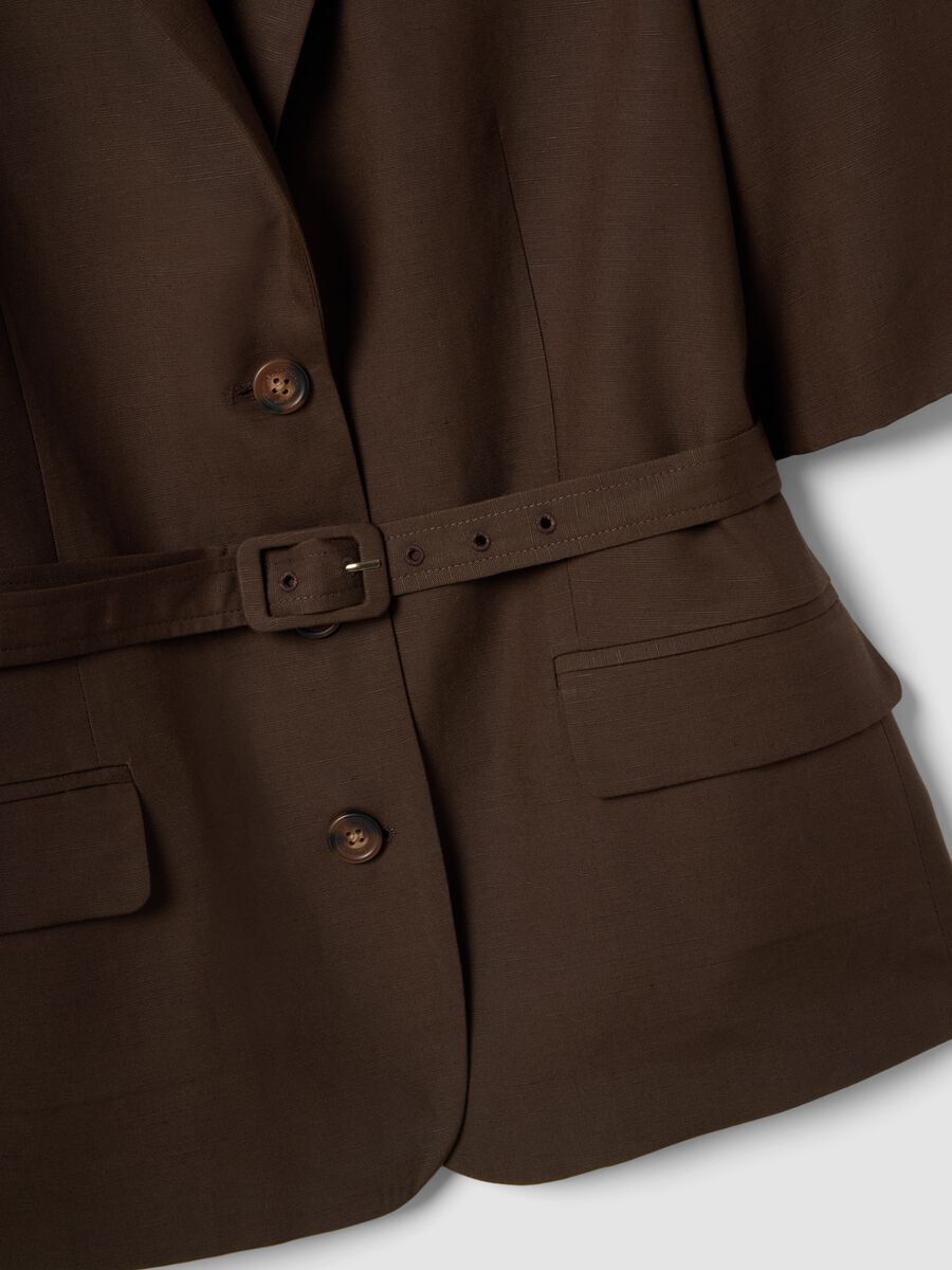 Brauner Blazer im Regular-Fit aus Lyocell- und Leinenmischung mit G&uuml;rtel_5