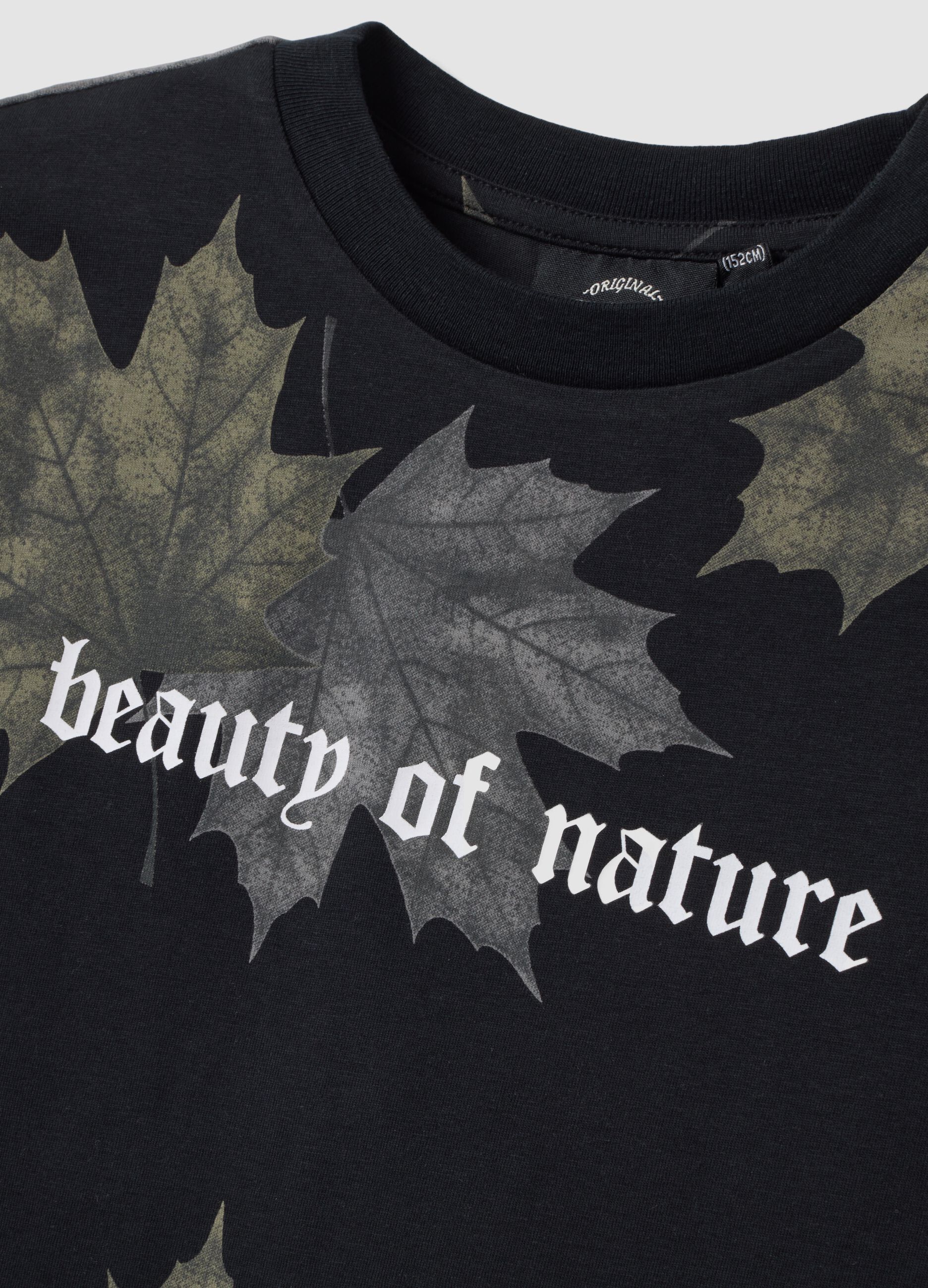 Black pure cotton T-shirt with &ldquo;Beauty of nature&rdquo; slogan for boys