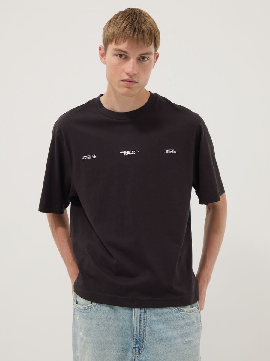Black pure cotton T-shirt with front print_0