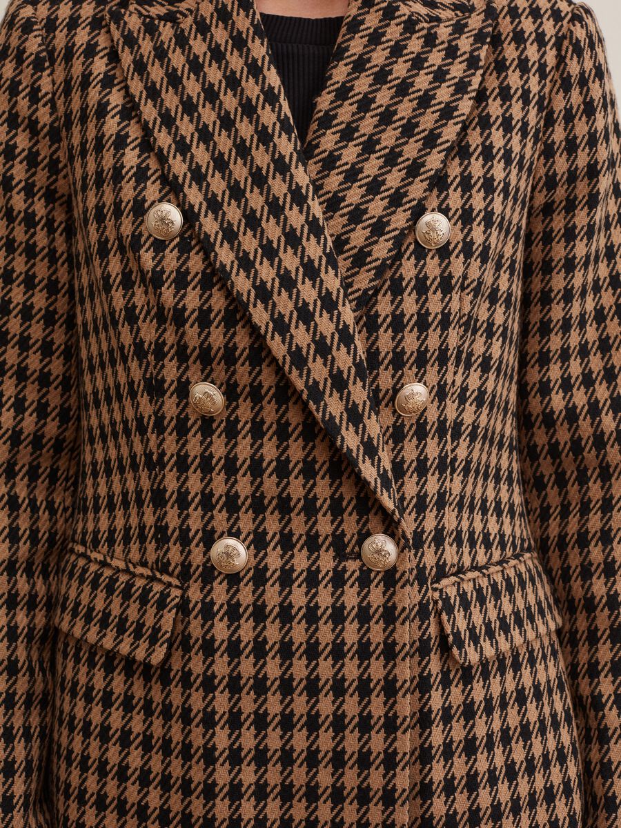 Double-breasted blazer with houndstooth pattern_3