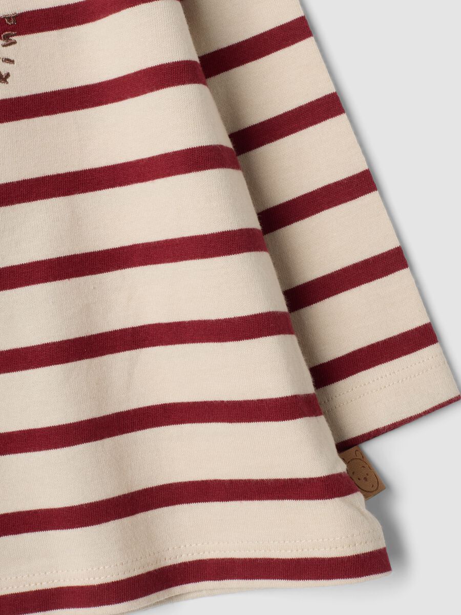 Camiseta beige de rayas en puro algod&oacute;n org&aacute;nico con estampado de Winnie the Pooh_3