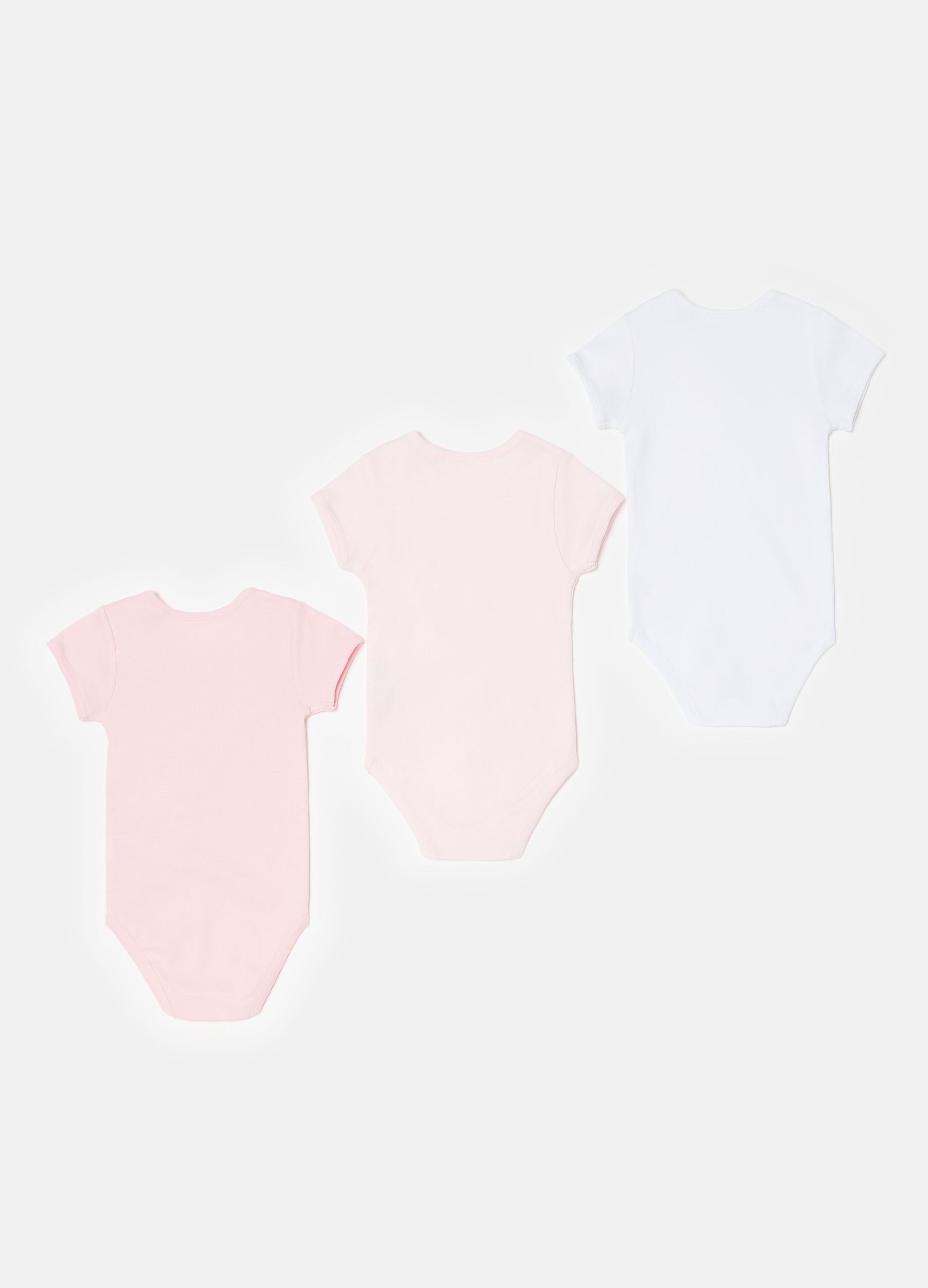 Three-pack organic cotton bodysuits with short sleeves