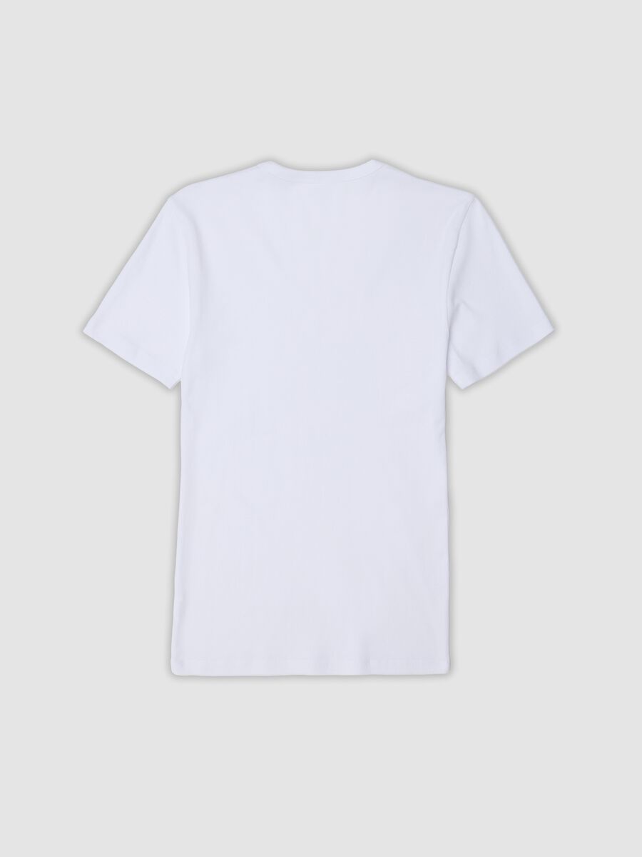 2-pack of white organic cotton T-shirts with deep V-neck_6