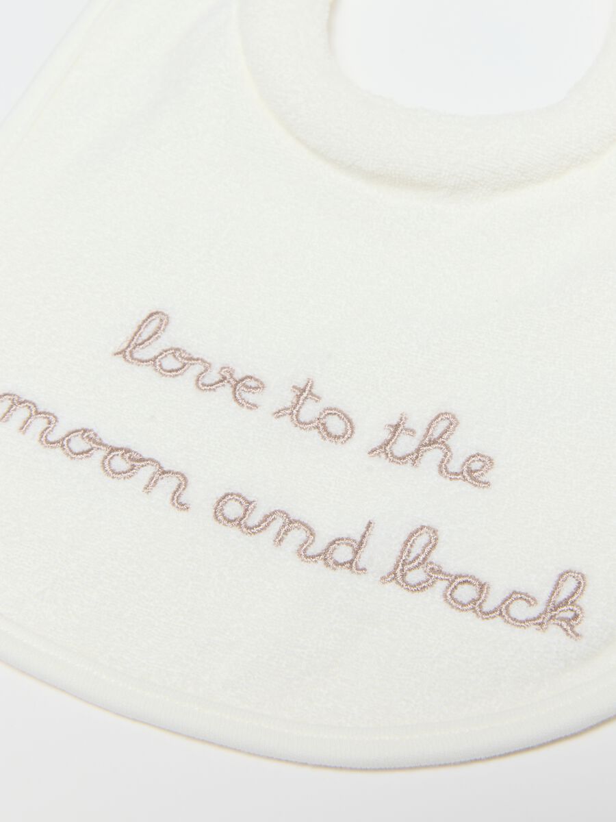 Two-Pack White Cotton Bibs Regular Fit for Babies_1