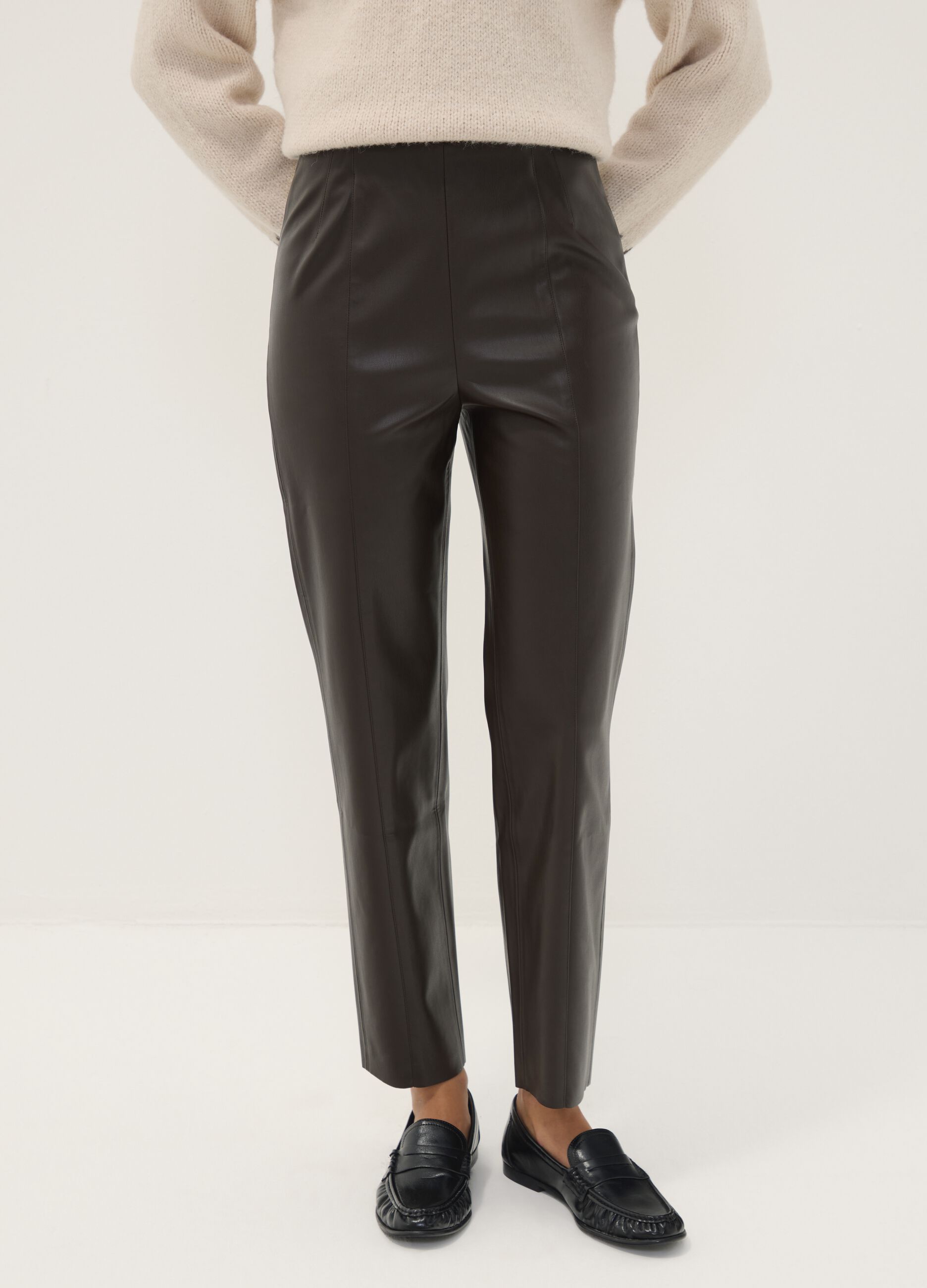 Leggings marroni slim fit con vita regular ed elastico