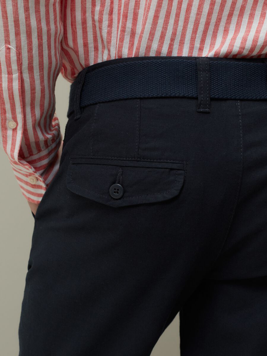 Cotton and linen chino trousers_3