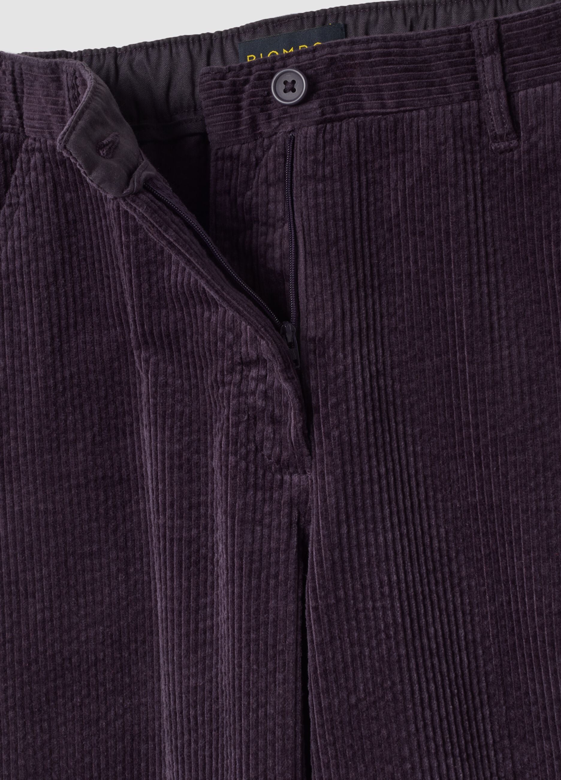 Pantaloni viola in puro cotone a coste regular fit