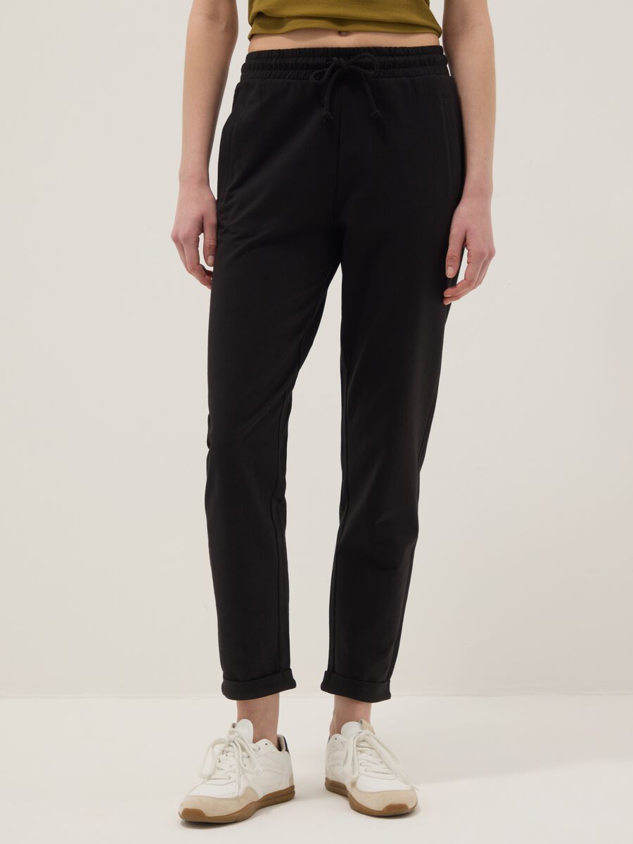 &Mu;&alpha;ύ&rho;&omicron; jogger &pi;&alpha;&nu;&tau;&epsilon;&lambda;ό&nu;&iota; &alpha;&pi;ό 100% &beta;&alpha;&mu;&beta;ά&kappa;&iota;, regular fit_2